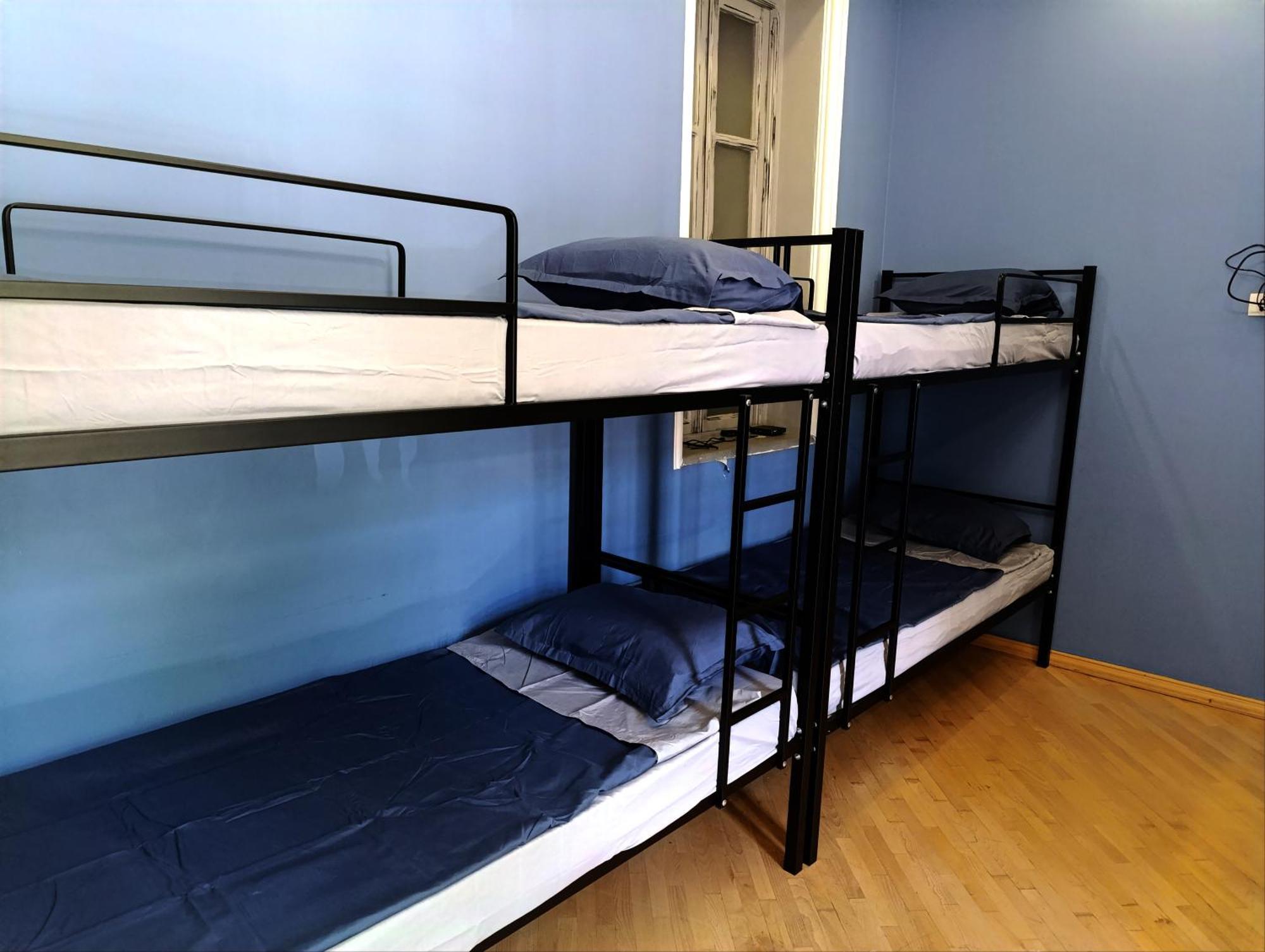 J Square Hostel تبليسي المظهر الخارجي الصورة